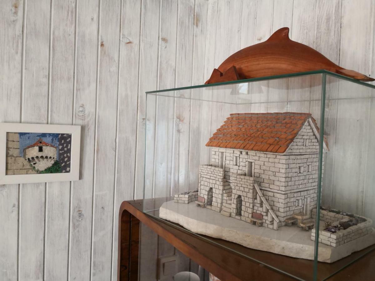 Old Fisherman House Каштела Экстерьер фото